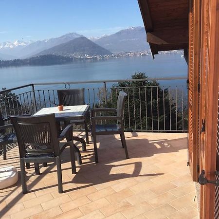 Ferienwohnung Apartment Laveno-Mombello Exterior photo